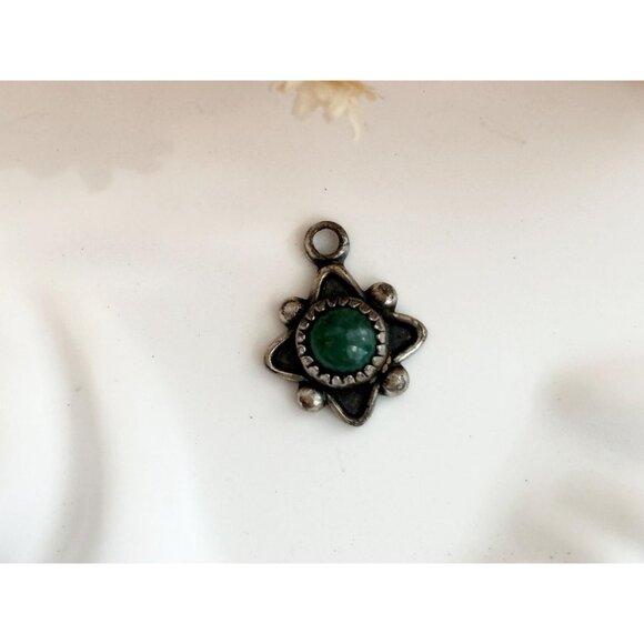 Bell Trading Post Malachite Vintage 925 Sterling Silver Vintage Pendant | Charm - Picture 5 of 11